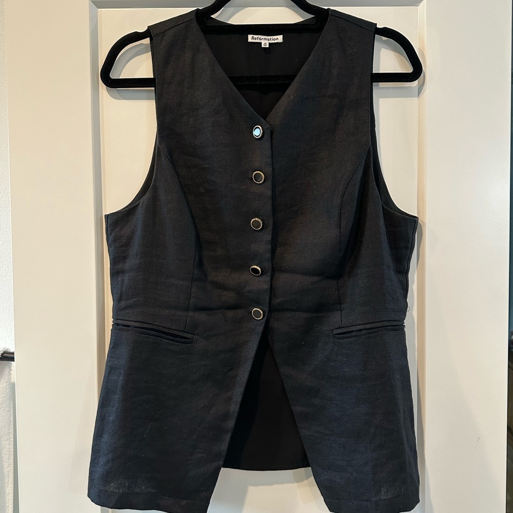 Reformation aspen linen top size 10